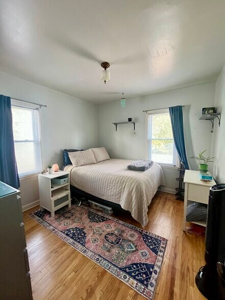 Building Photo - 4321 Minnehaha Ave