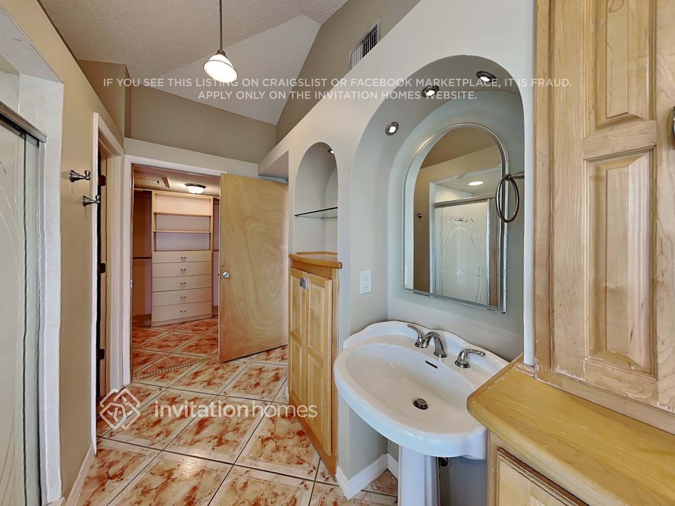 Building Photo - 3032 Oak Hill Rd