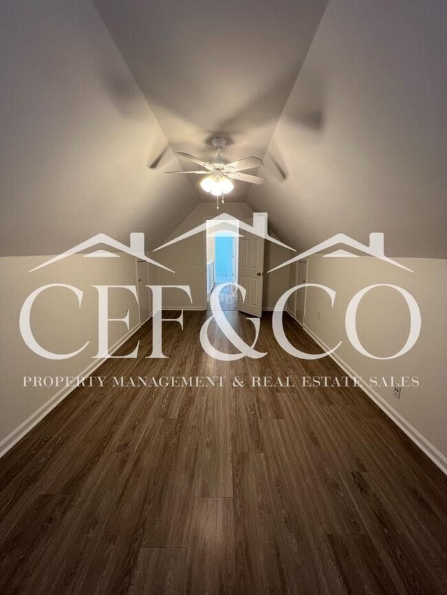 Building Photo - Lovely home now available in Duncan