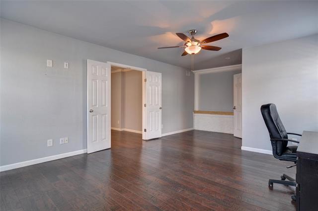 Building Photo - 3237 Odessa Ave