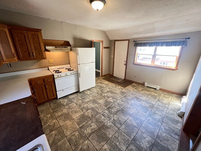 Building Photo - 2014 Banks Ave