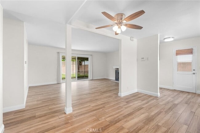 Building Photo - 17551 Misty Ln