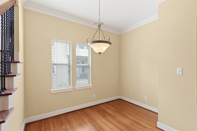 Building Photo - 5734 Kansas St
