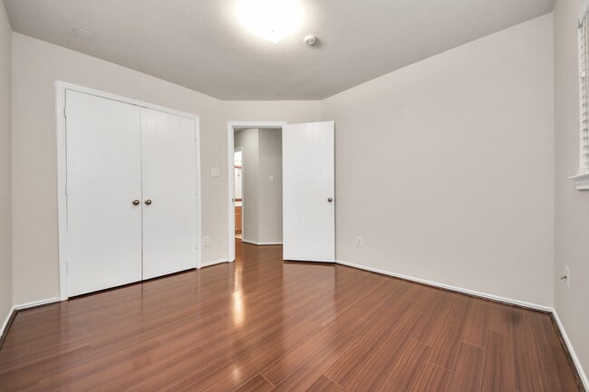 Building Photo - 12426 Magnolia Canyon