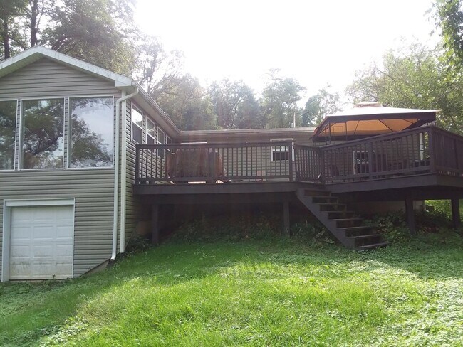 Building Photo - 309 Camp Ground Rd