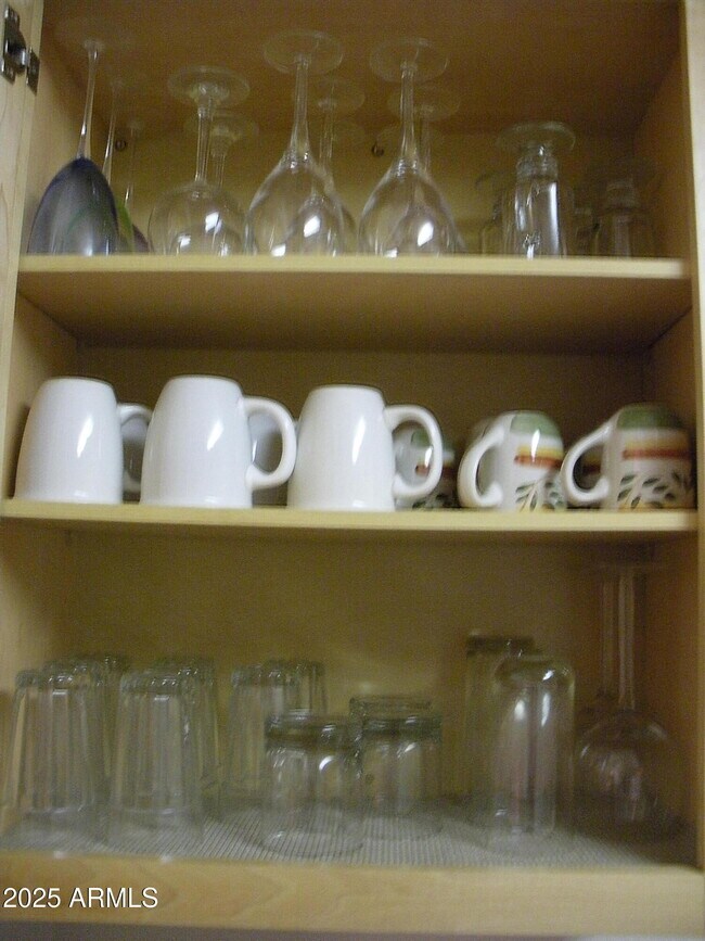 Building Photo - 10115 E Mountain View Rd