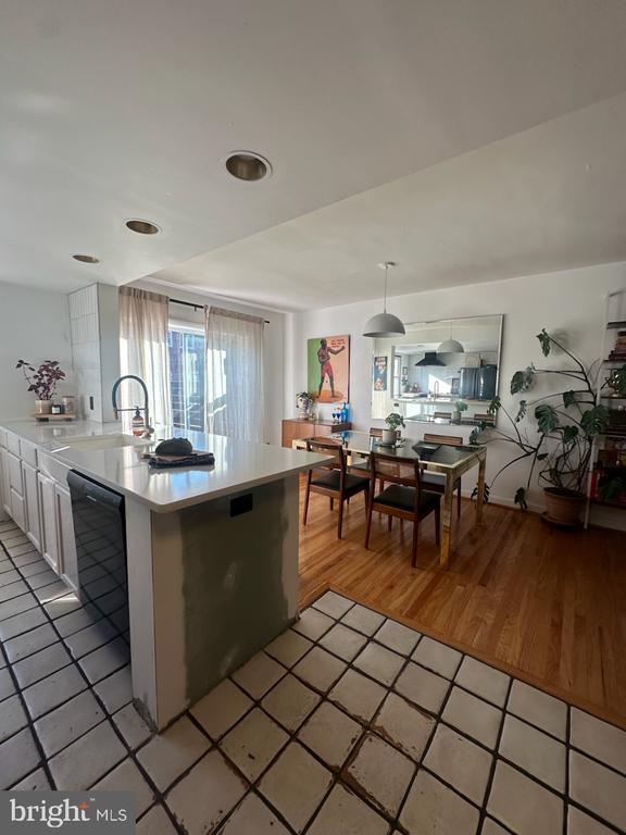 Building Photo - 3744 Lankenau Rd