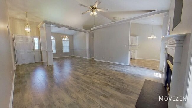 Building Photo - 4130 Birchgarden Dr