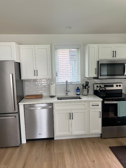 Building Photo - 11 11th St