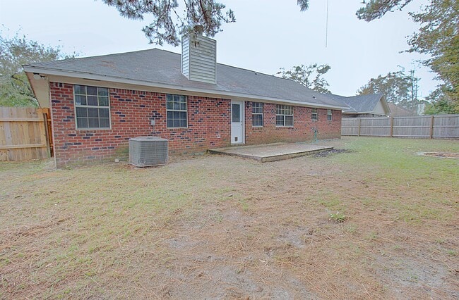 Building Photo - 948 Wedgewood Way