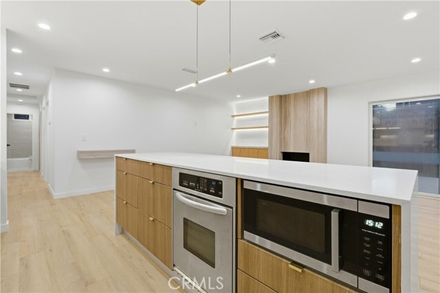 Building Photo - 7663 Sedan Ave