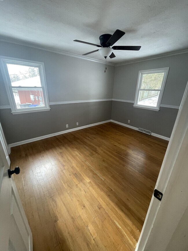 Building Photo - 1134 Cummins Pkwy