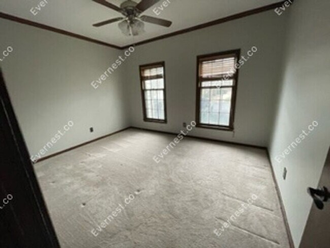 Building Photo - 7434 Nall Ave