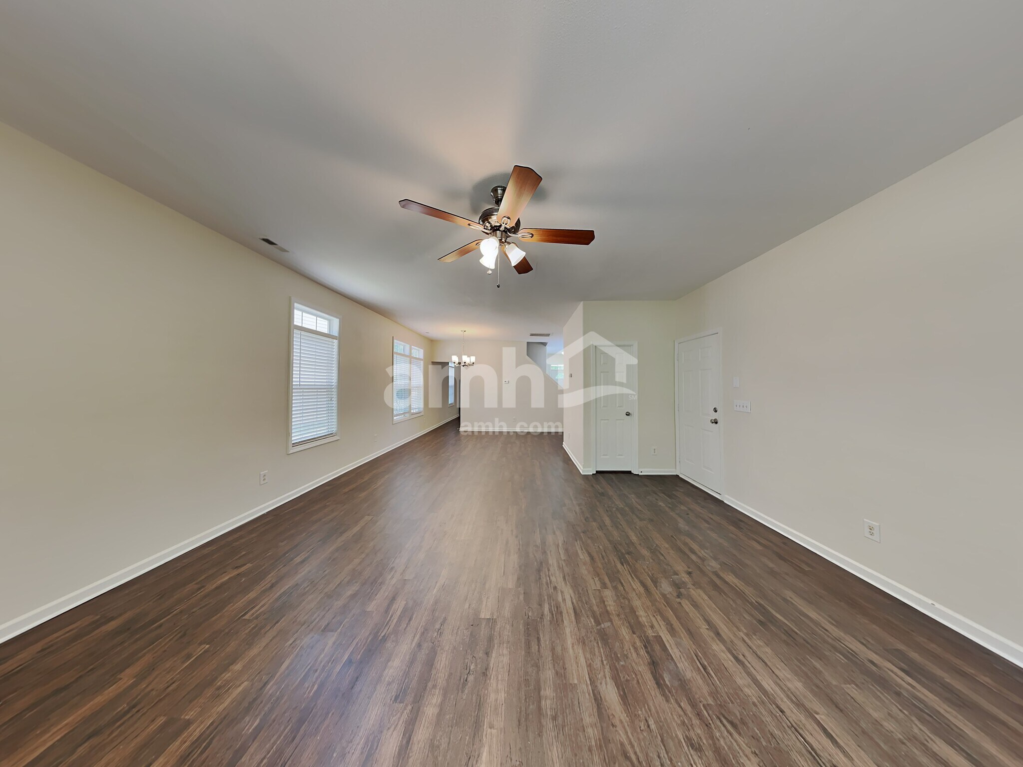 Building Photo - 11234 Heritage Green Dr