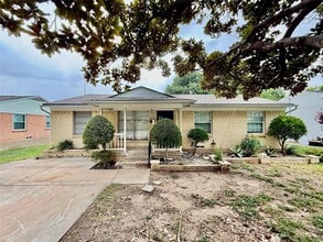 Building Photo - 2577 Brandywine Dr