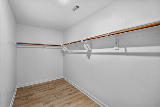 Building Photo - Stunning New 4-Bedroom Home with Modern Up...