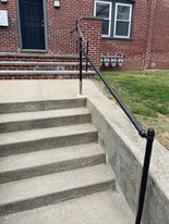 Building Photo - 10 Dickinson Ave