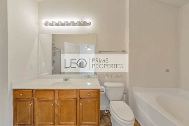 Building Photo - 3956 Princeton Lakes Way
