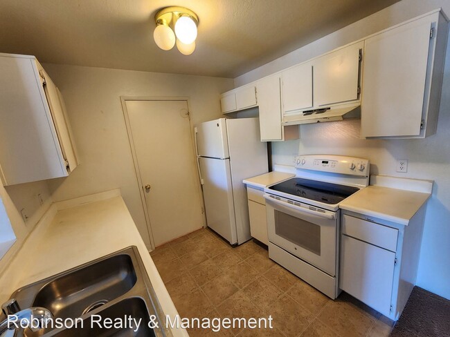 Building Photo - 1 br, 1 bath House - 240 Mission Catalina ...