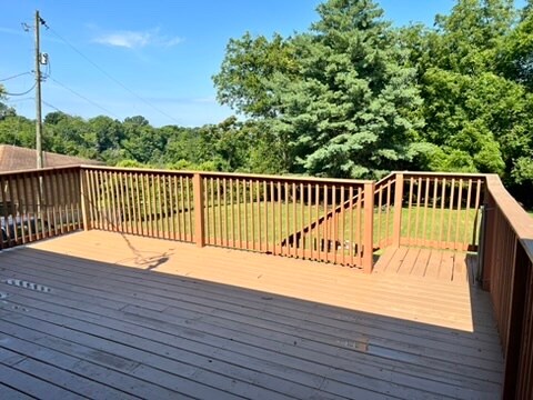 Large Deck with view of Downtown Nashville - 2118 Dearborn Dr