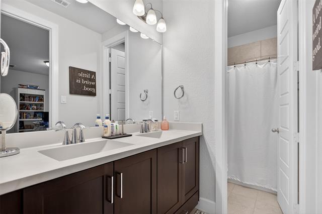Building Photo - 5137 Artemesia Ln