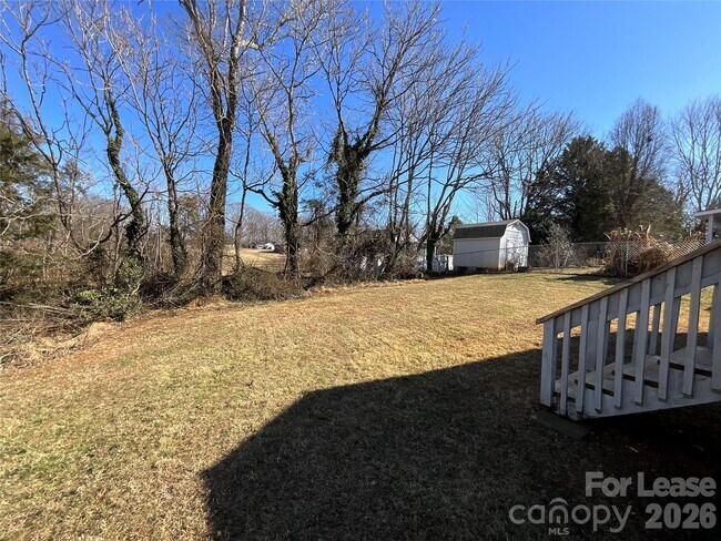 Building Photo - 1742 Park Terrace Ln