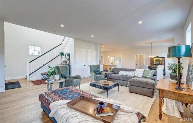 Building Photo - 3430 S Forrester St