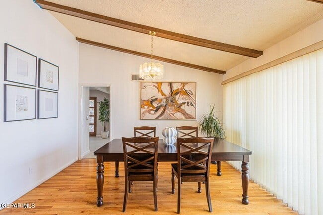 Building Photo - 2425 Anise Dr
