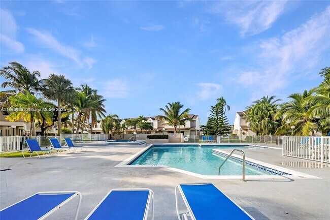 Building Photo - 17500 NW 67th Pl