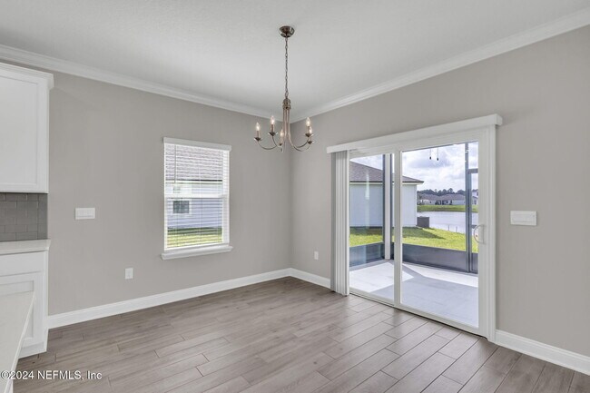 Building Photo - 660 Narvarez Ave