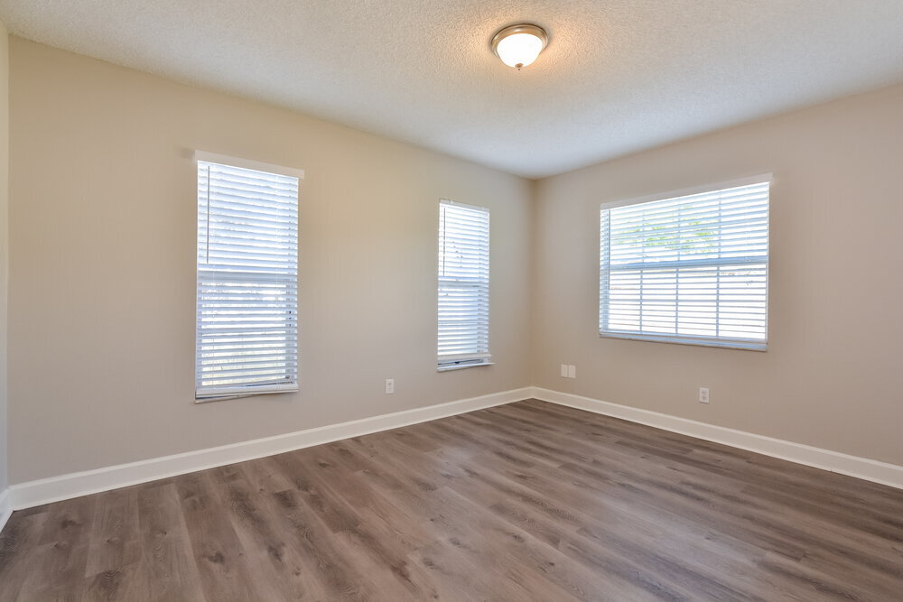 Building Photo - 9744 Heatherwood Ct