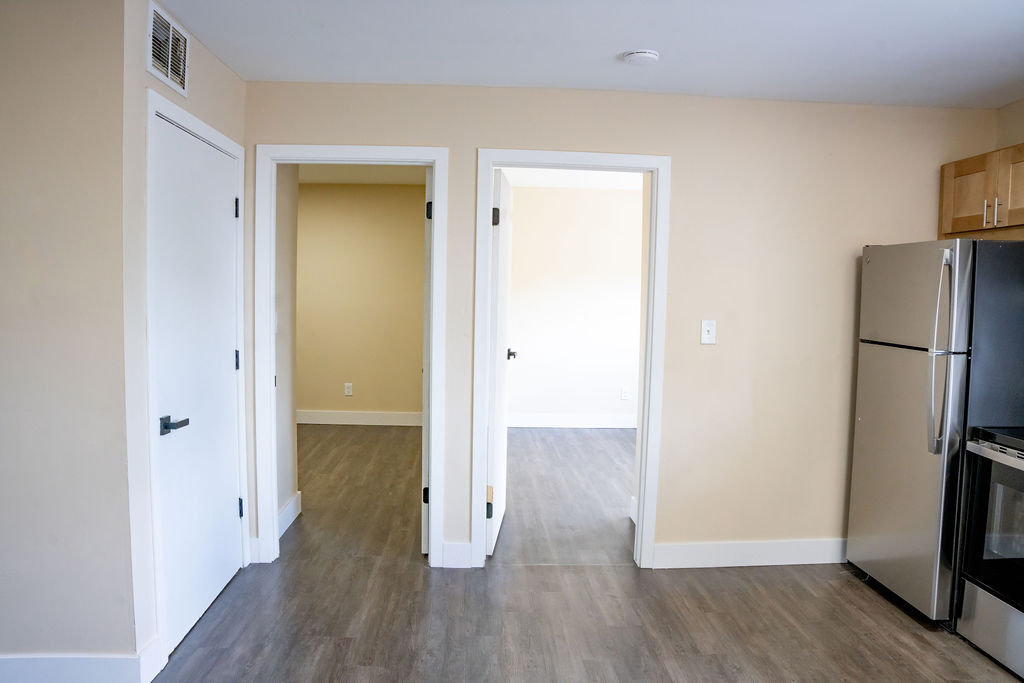 Bedroom Entry - 973 Mt Vernon Ave