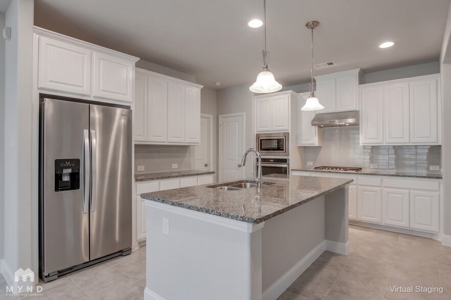 Building Photo - 133 Knight of Realm Blvd