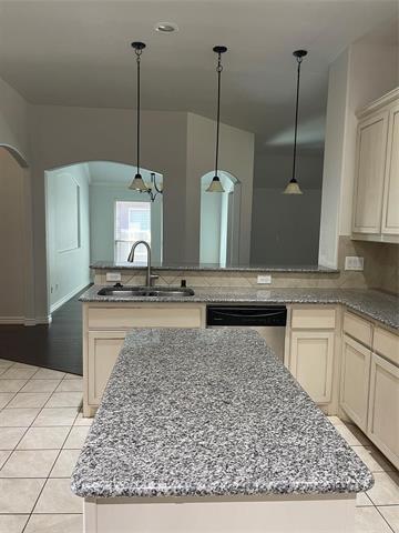 Building Photo - 816 Cypress Hill Dr