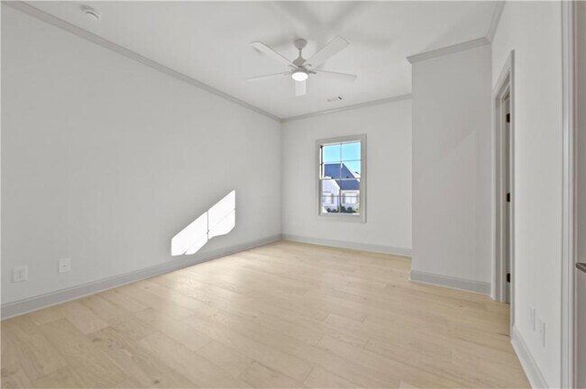 Building Photo - 2447 Rock Maple Dr NE