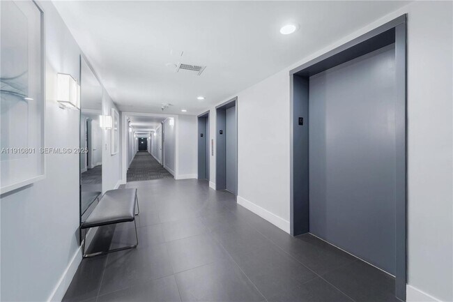 Building Photo - 780 NE 69th St