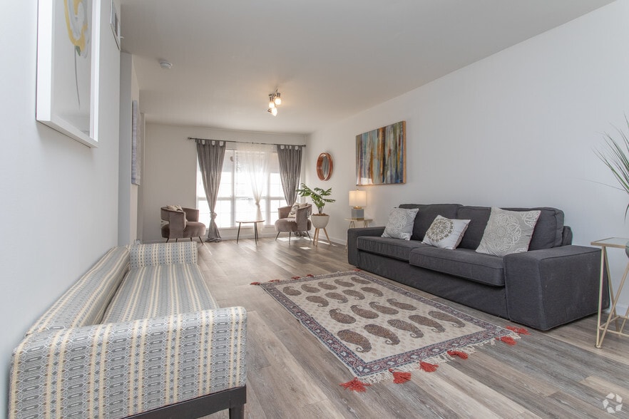 Primary Photo - Golden Gate Townhomes