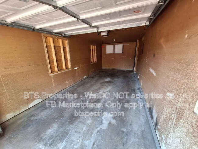 Building Photo - 412 N Highland St