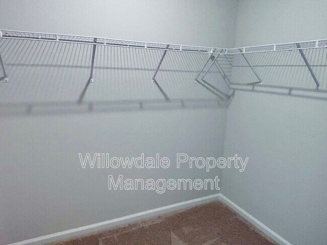 Building Photo - 183 Central Townes Wy