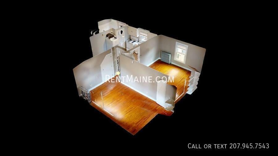 Building Photo - 28 Pleasant St