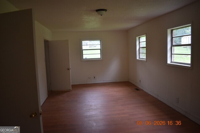 Building Photo - 4830 Wilson Rd