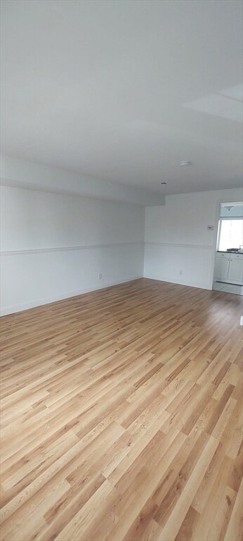 Building Photo - 442 Dana Farms