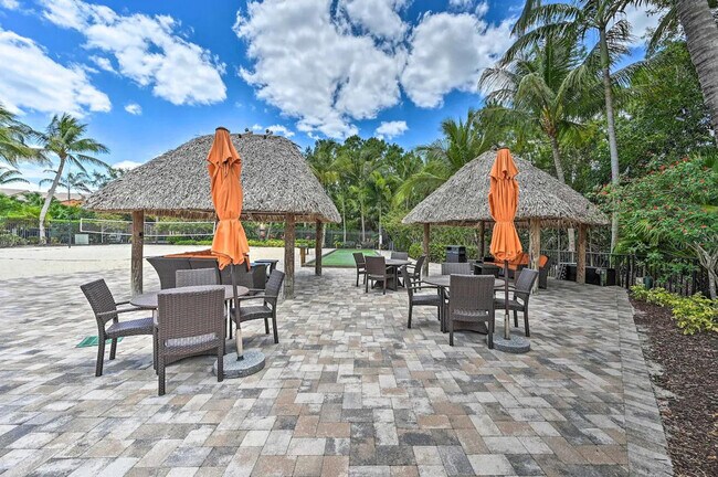 Building Photo - 8992 Cambria Cir