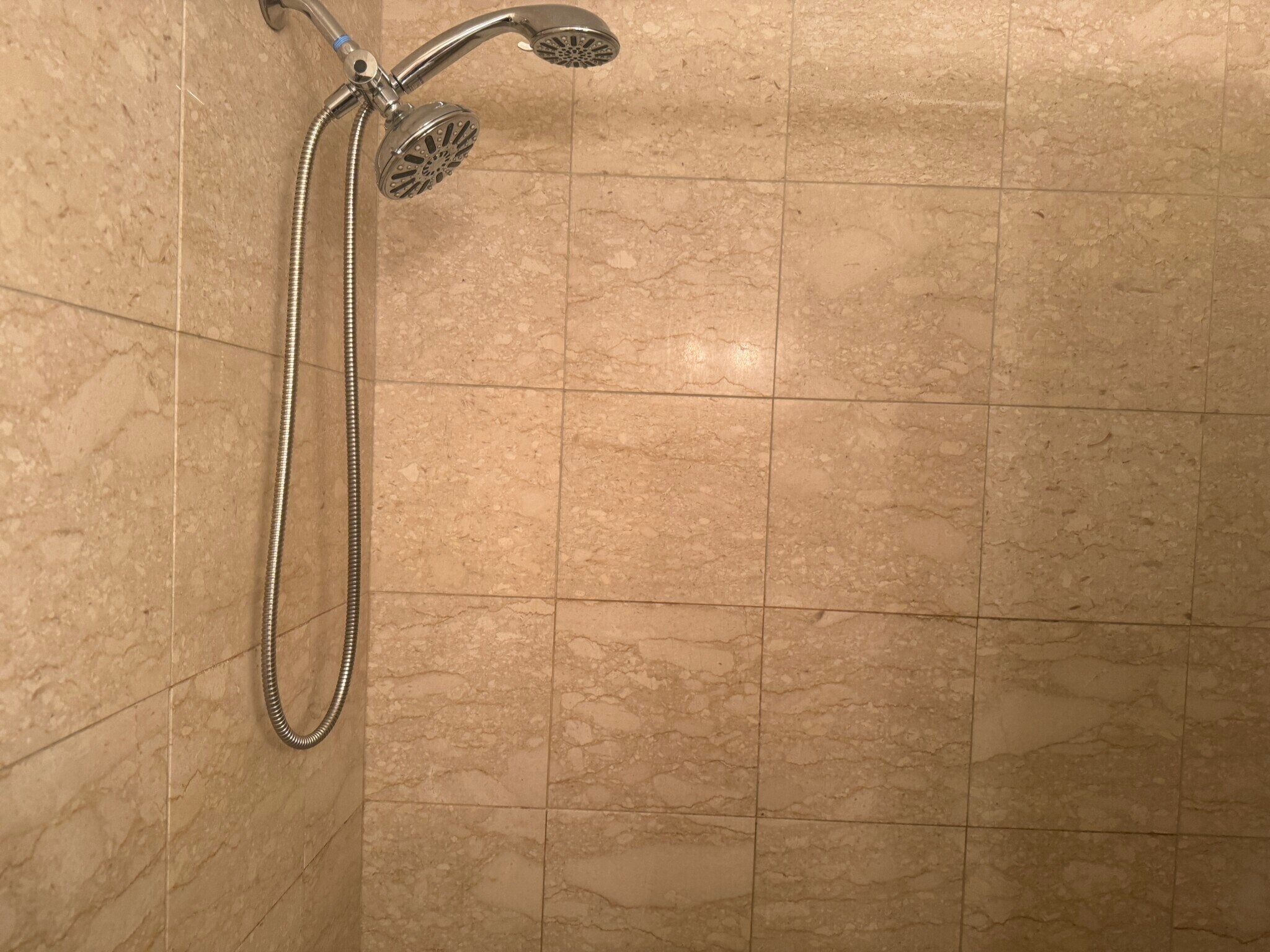 Building Photo - 153 Kelton St