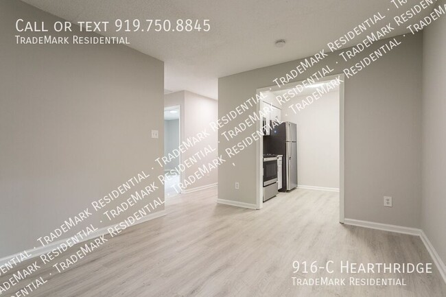 Building Photo - 916-C Hearthridge-