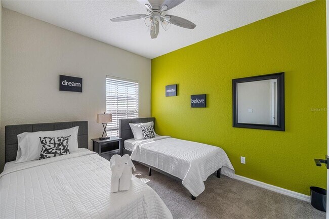 Building Photo - 2344 Caravelle Cir