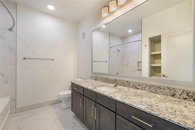 Building Photo - 5613 Belmont Ave