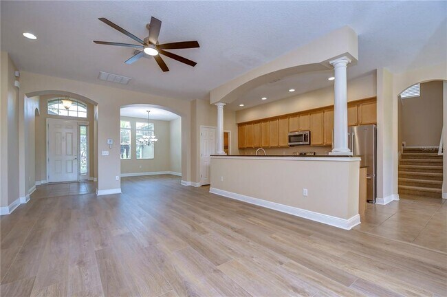 Building Photo - 3341 Grassglen Pl