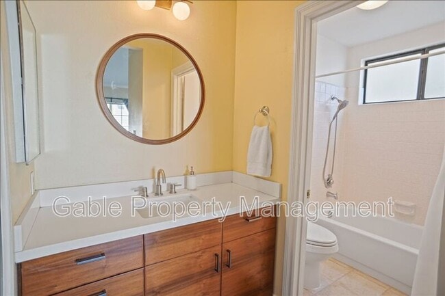 Building Photo - 24010 Telegraph Hill Ct