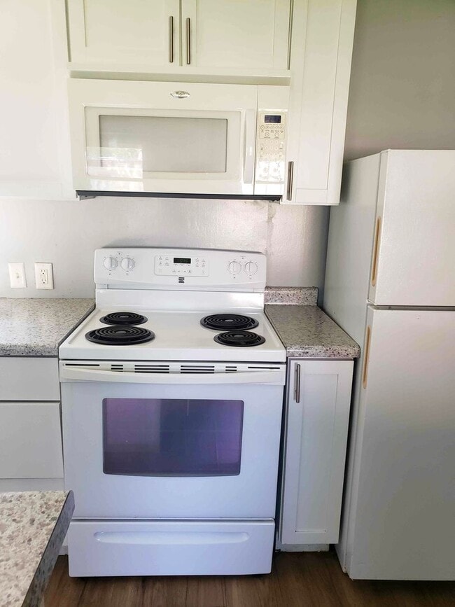 Building Photo - Olney Mobile Home Park